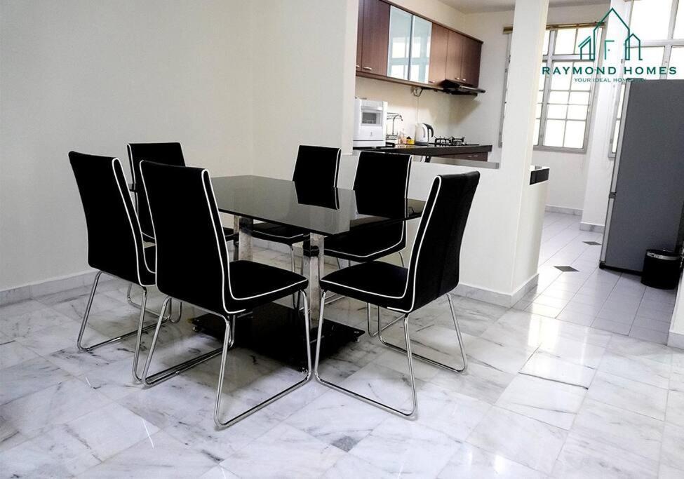 Appartamento 99 Kelawei George Town Esterno foto